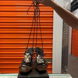 Gucci Brown Strappy Heel Sandals with mother of pearl accents